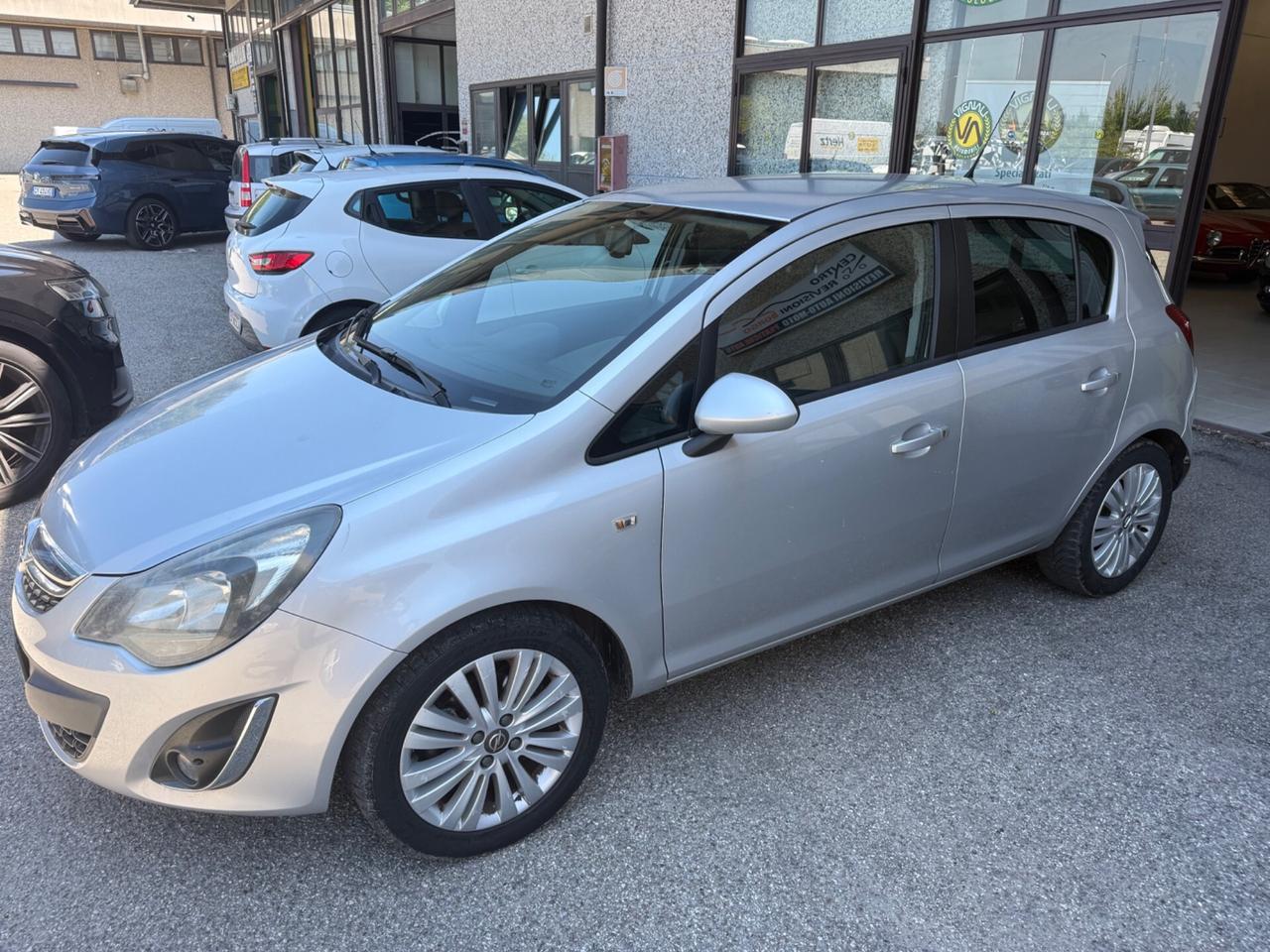 Opel Corsa 1.2 85CV 5 porte GPL-TECH Edition