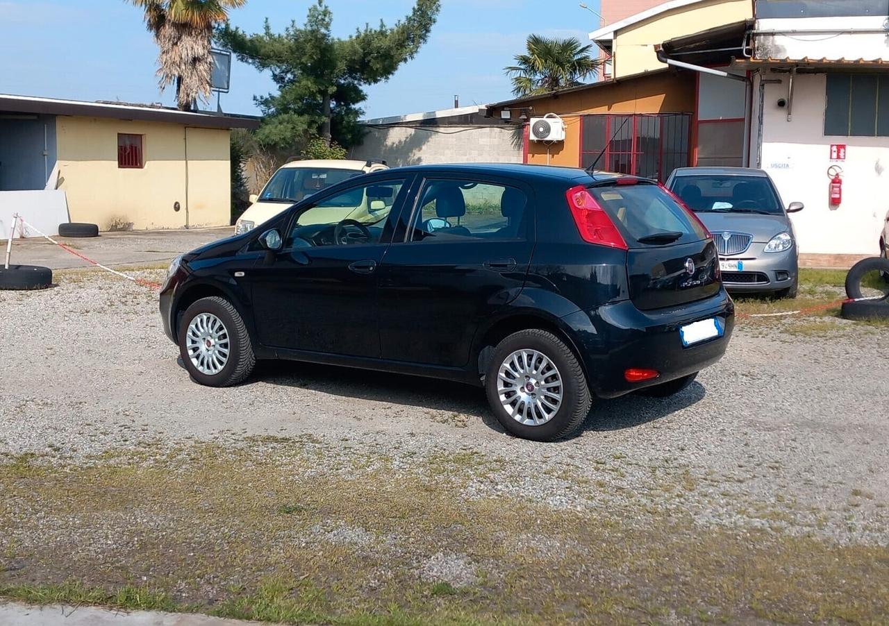 Fiat Punto 1.4 8V 5 porte Natural Power Street