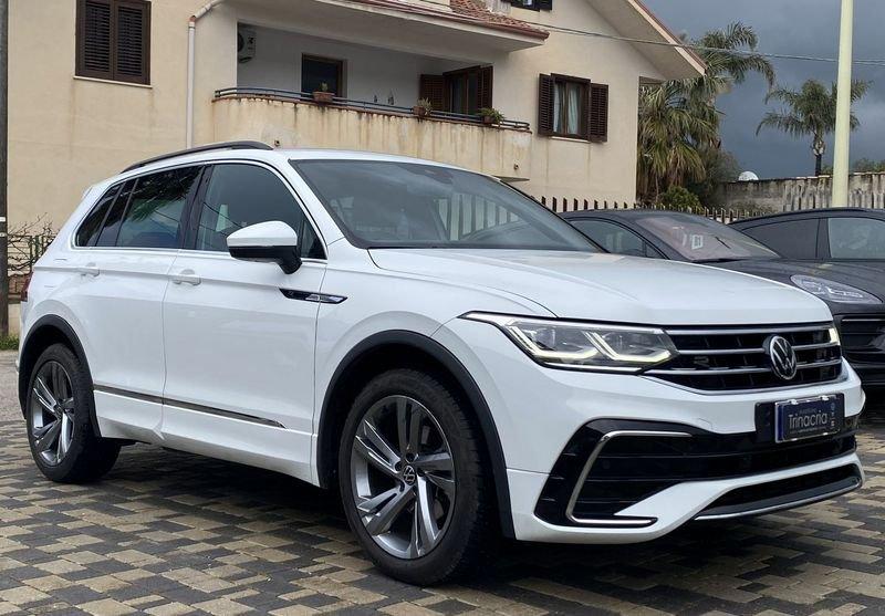 Volkswagen Tiguan R-Line 2.0 TDI 150 CV DSG