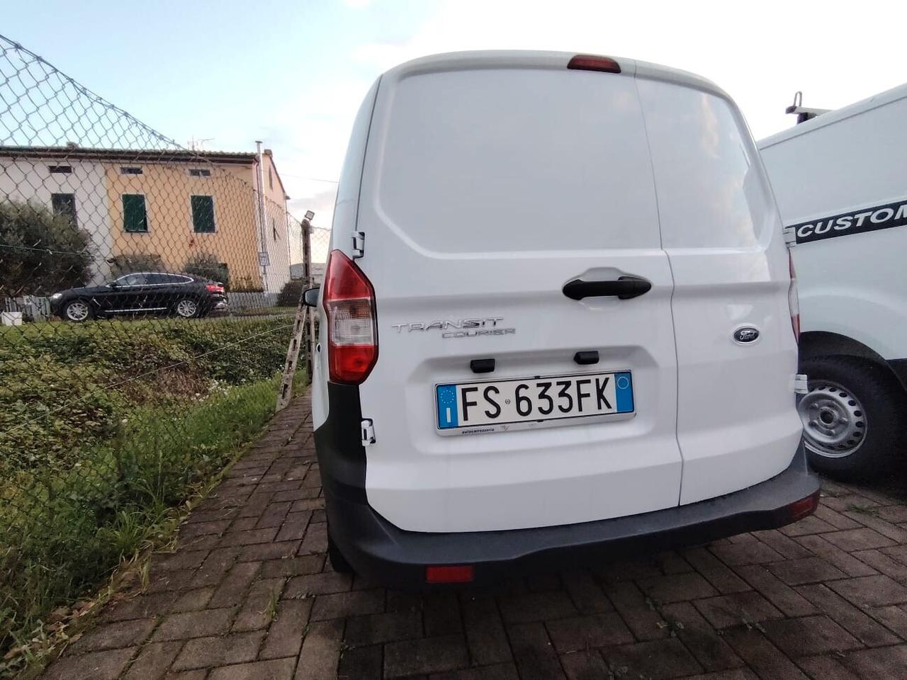 Ford Tourneo Courier 1.5 TDCI 75 CV Plus
