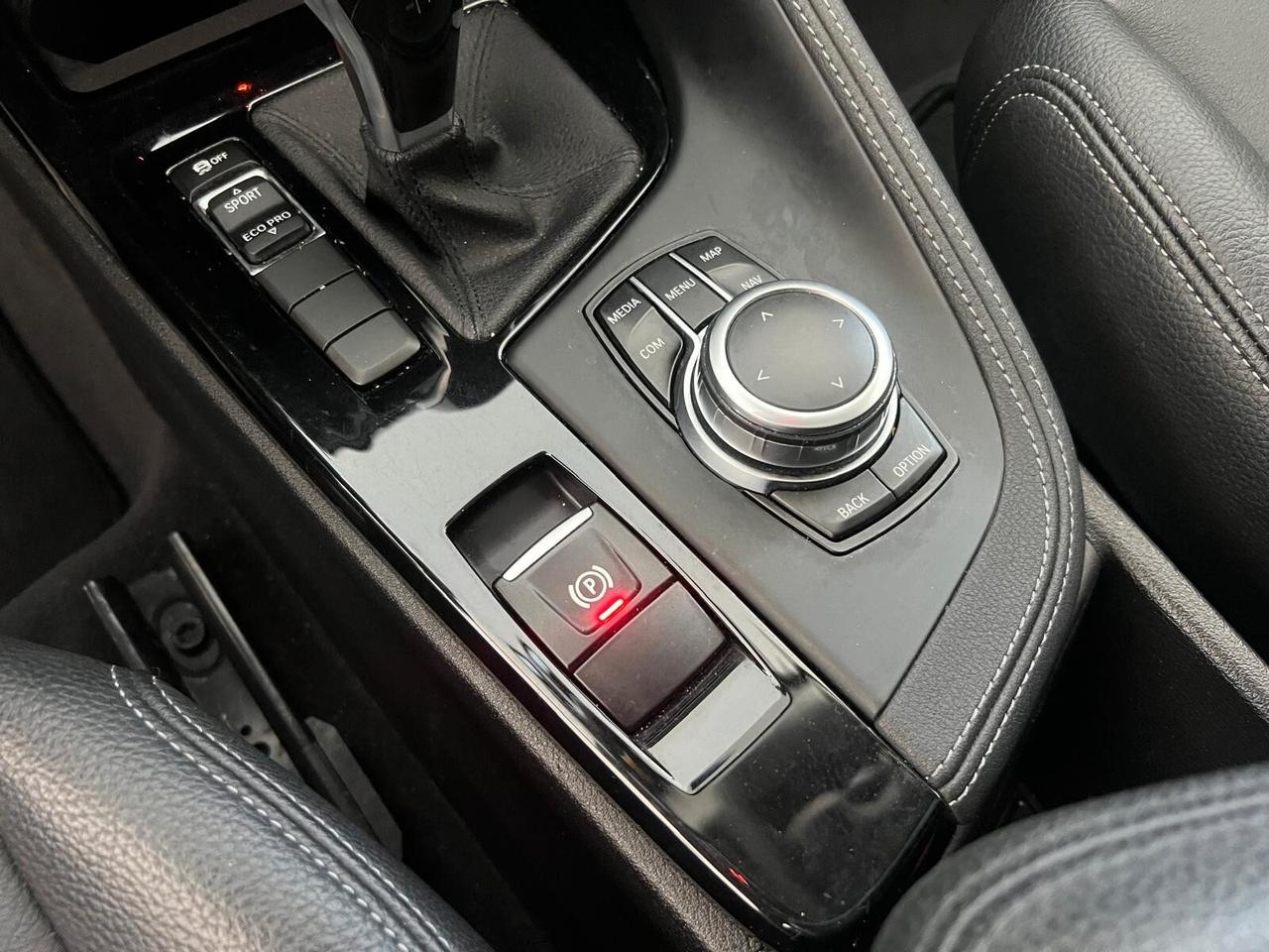 Bmw X1 sDrive18d xLine
