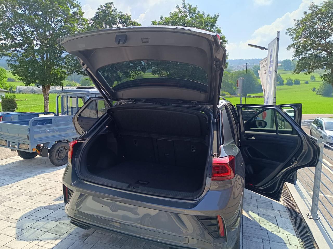 VOLKSWAGEN T-ROC 2.0 TDI 150CV 4MOTION R-LINE 4X4 4WD