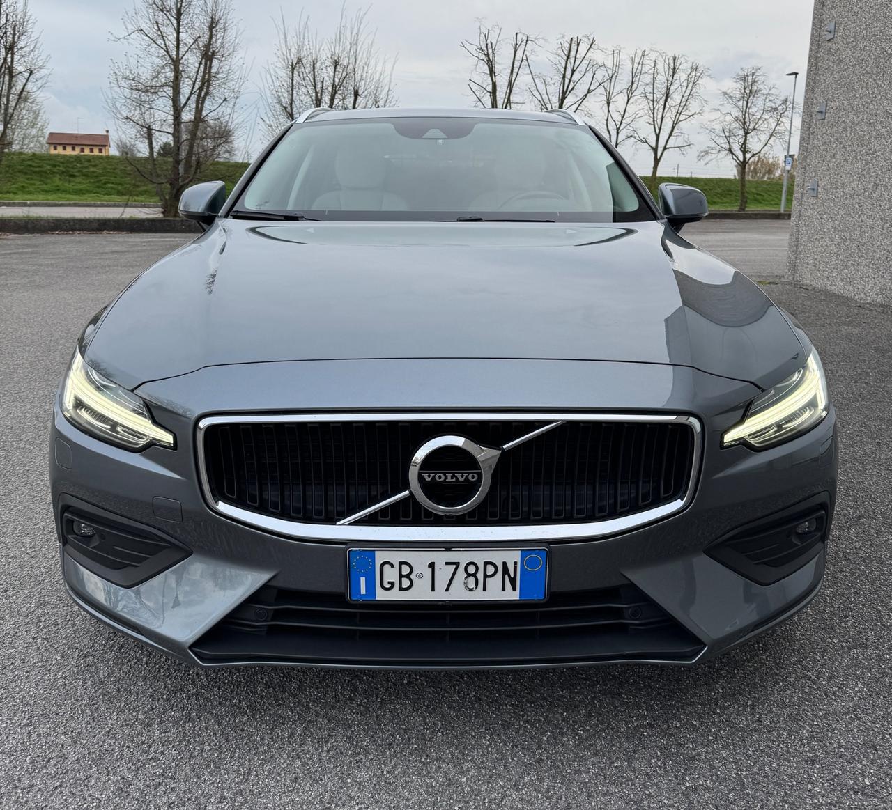 Volvo V60 D4 Geartronic Business Plus