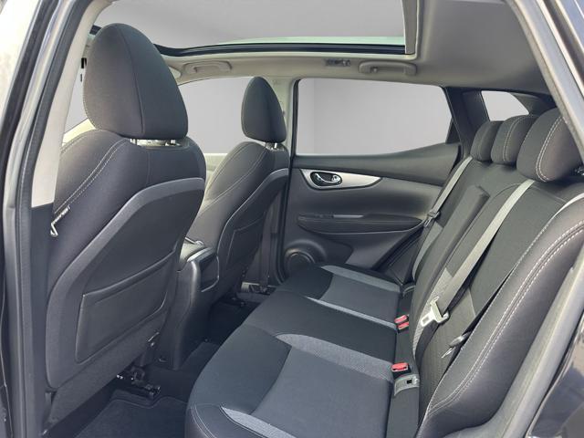 NISSAN Qashqai 1.5 dCi N-Connecta