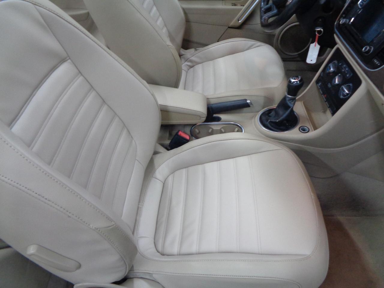 Volkswagen Maggiolino Cabrio 2.0 TDI Design BlueMotion Technology