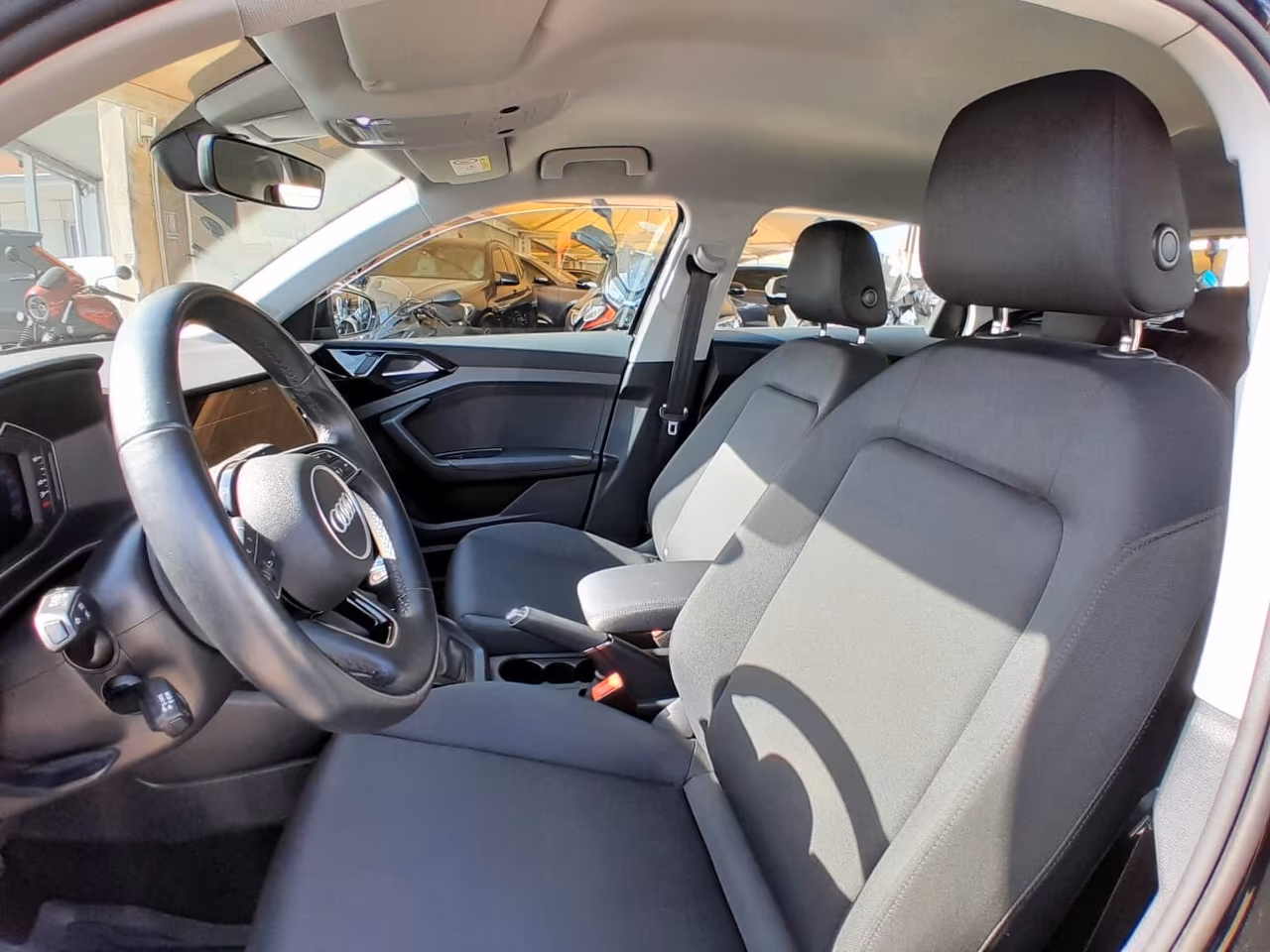 Audi A1 SPB 30 TFSI Business