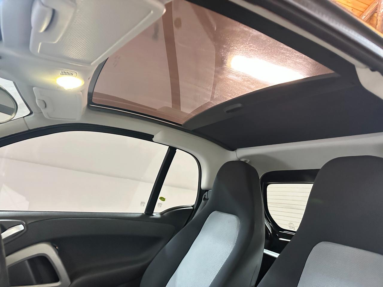 Smart ForTwo 1000 52 kW coupé pulse