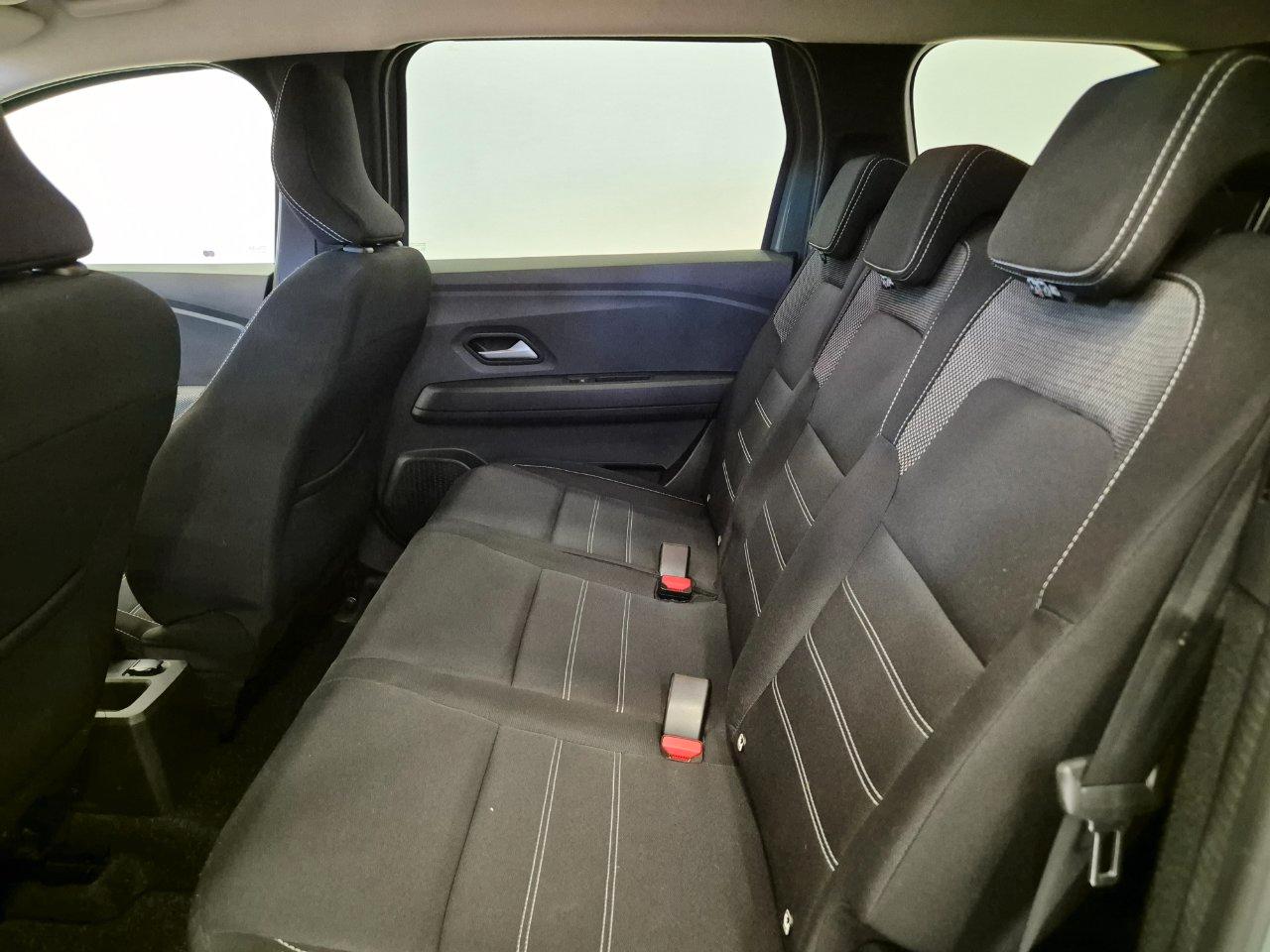 Dacia Jogger 1.0 tce Comfort Gpl 100cv 7p.ti - UNIPROPRIETARIO - NEOPATENTATI - Gancio
