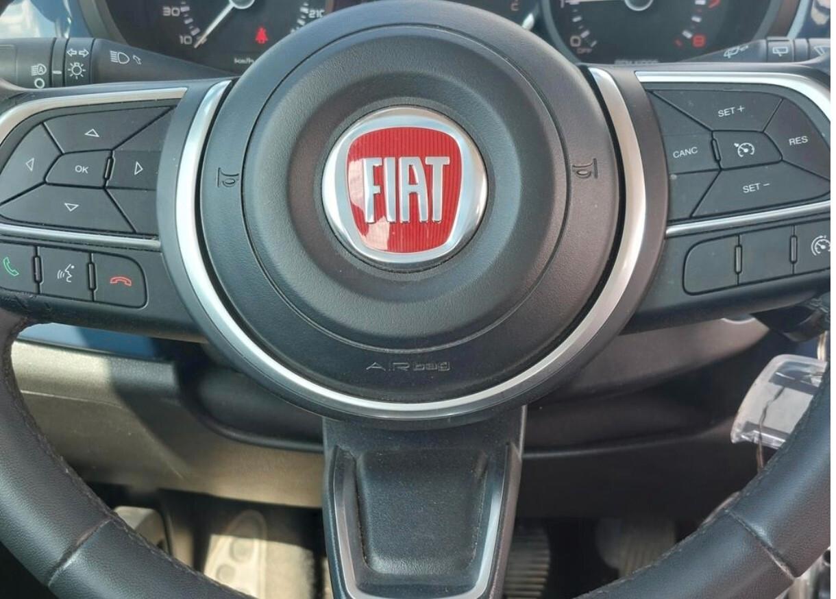 Fiat 500L 1.4 95 CV S&S Cross Navi Pdc