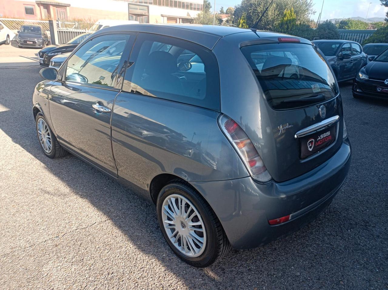Lancia Ypsilon 1.2 Argento