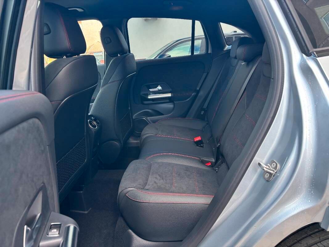 Mercedes Classe GLA 200 d AMG Line Extra auto