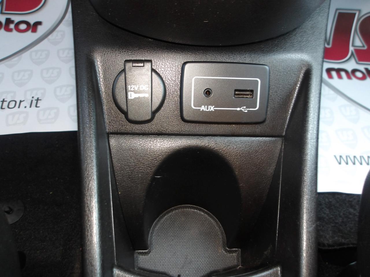 LANCIA YPSILON 1.2 B/GPL-CASA MADRE