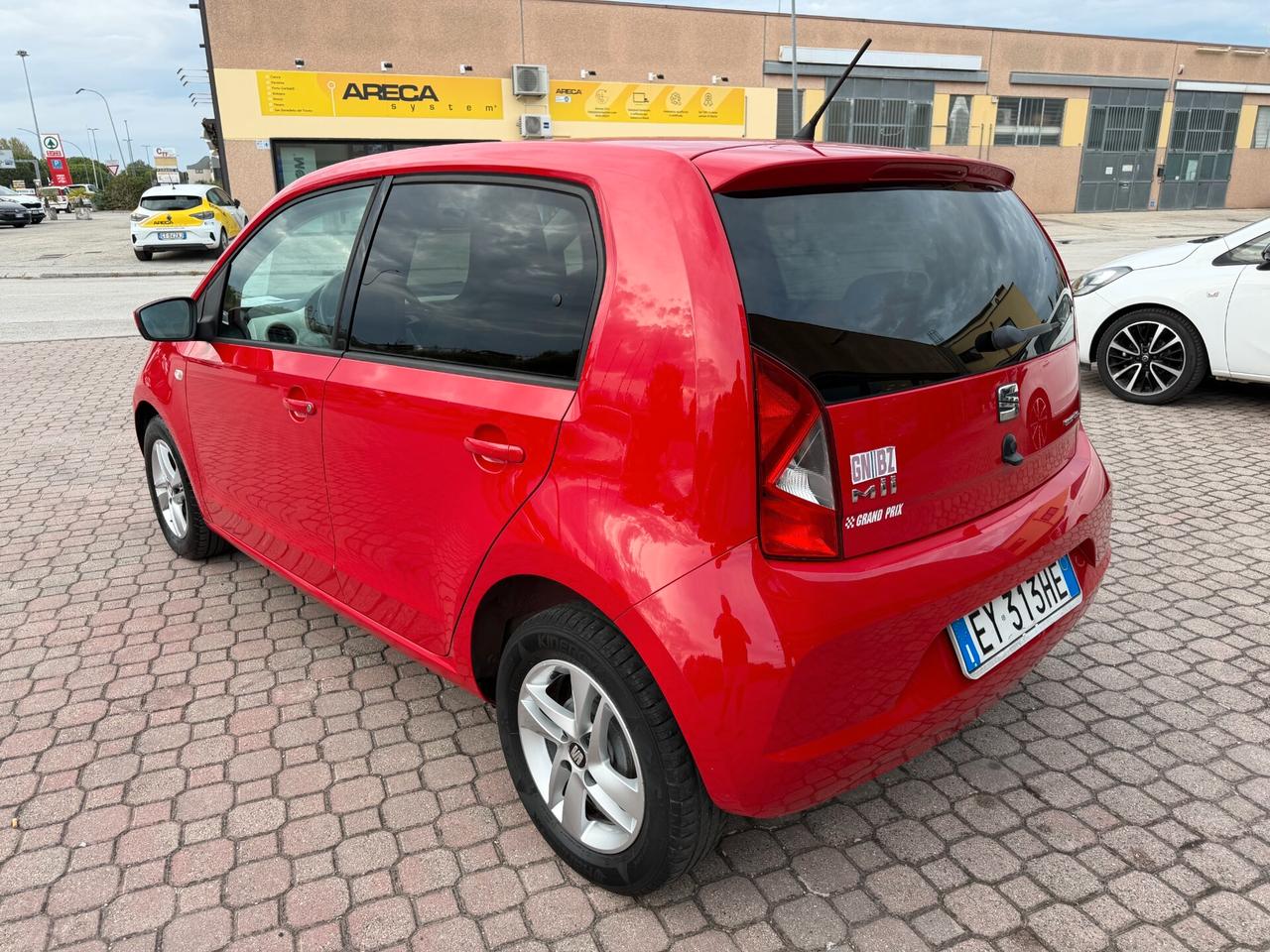 Seat Mii 2015 1.0 68 CV 5 porte Chic Ecofuel OK NEOPATENTATI
