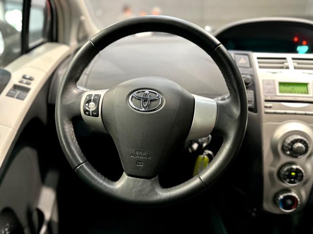 TOYOTA Yaris 1.3 5 porte Sol