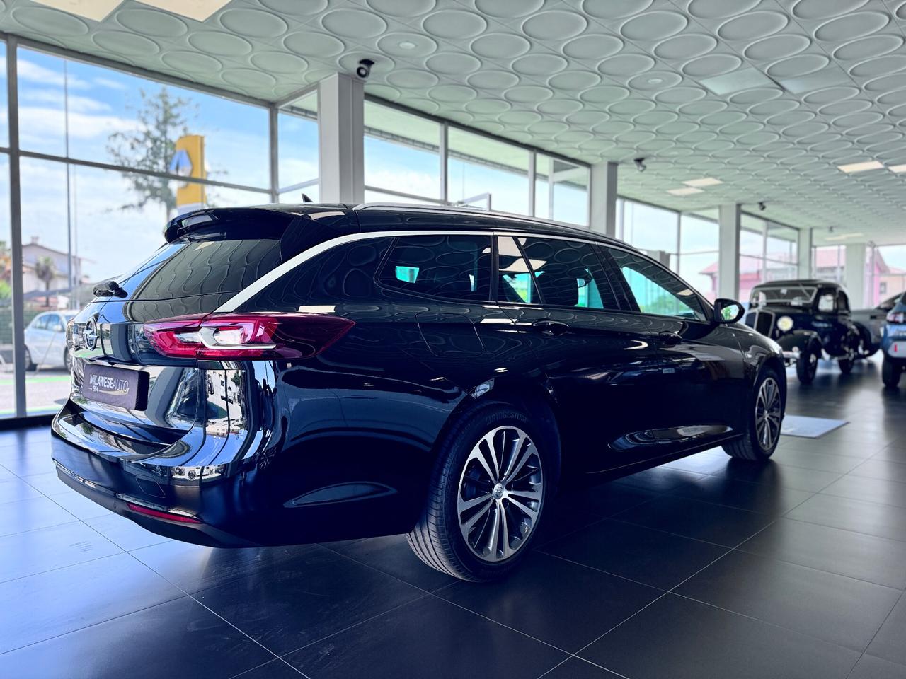 Opel Insignia 1.6 CDTI 136 S&S Sports Tourer Business