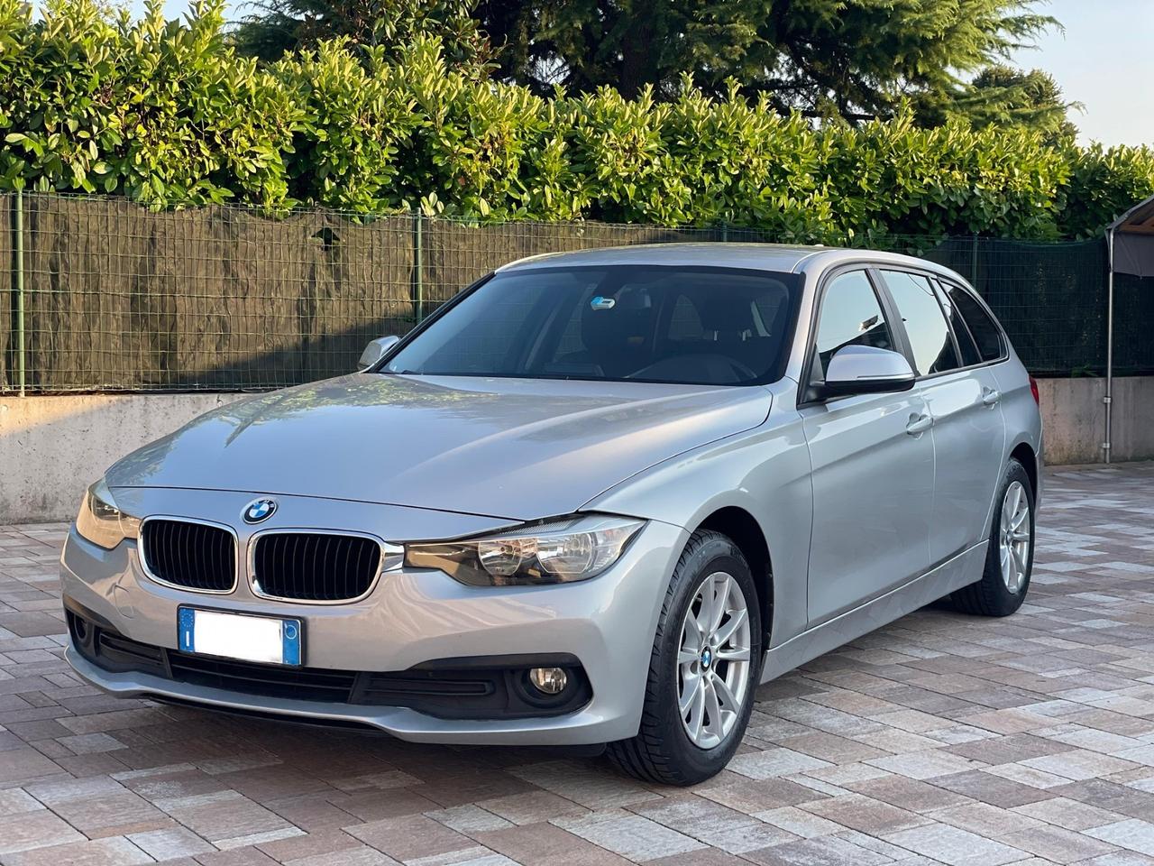Bmw 318 xDrive Touring 2016