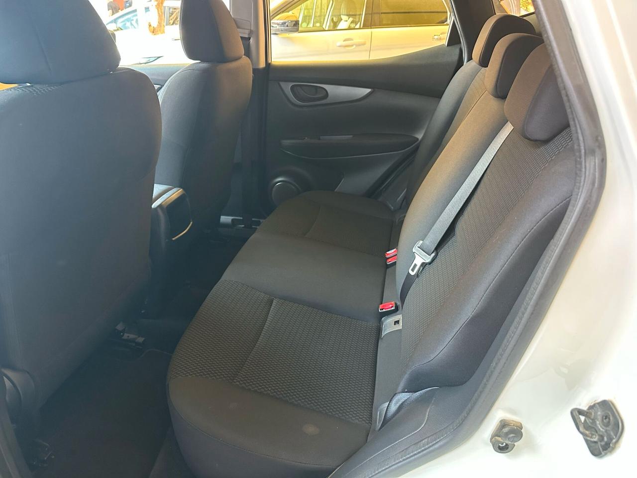 Nissan Qashqai 1.5cc diesel 12 mesi garanzia-2020