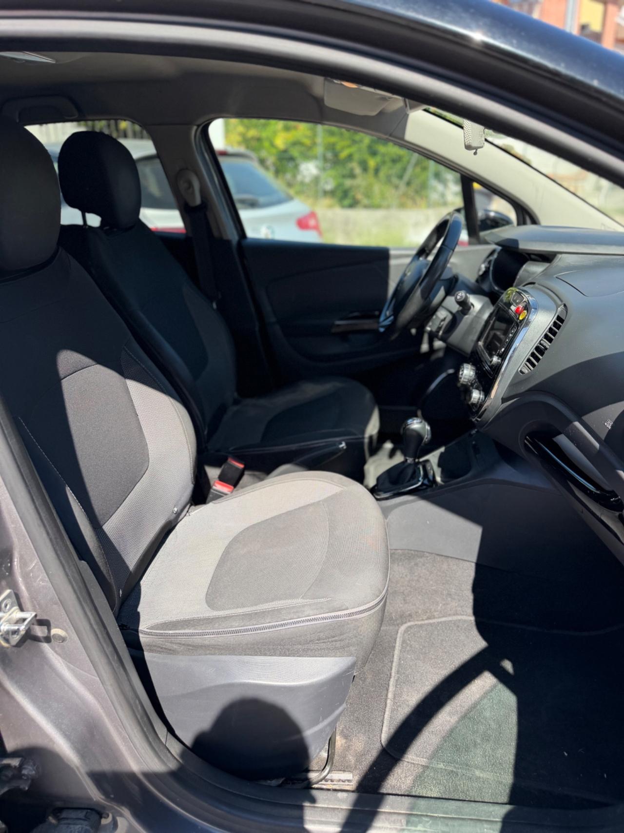 Renault Captur 1.5 dCi 8V 90 CV EDC Energy R-Link