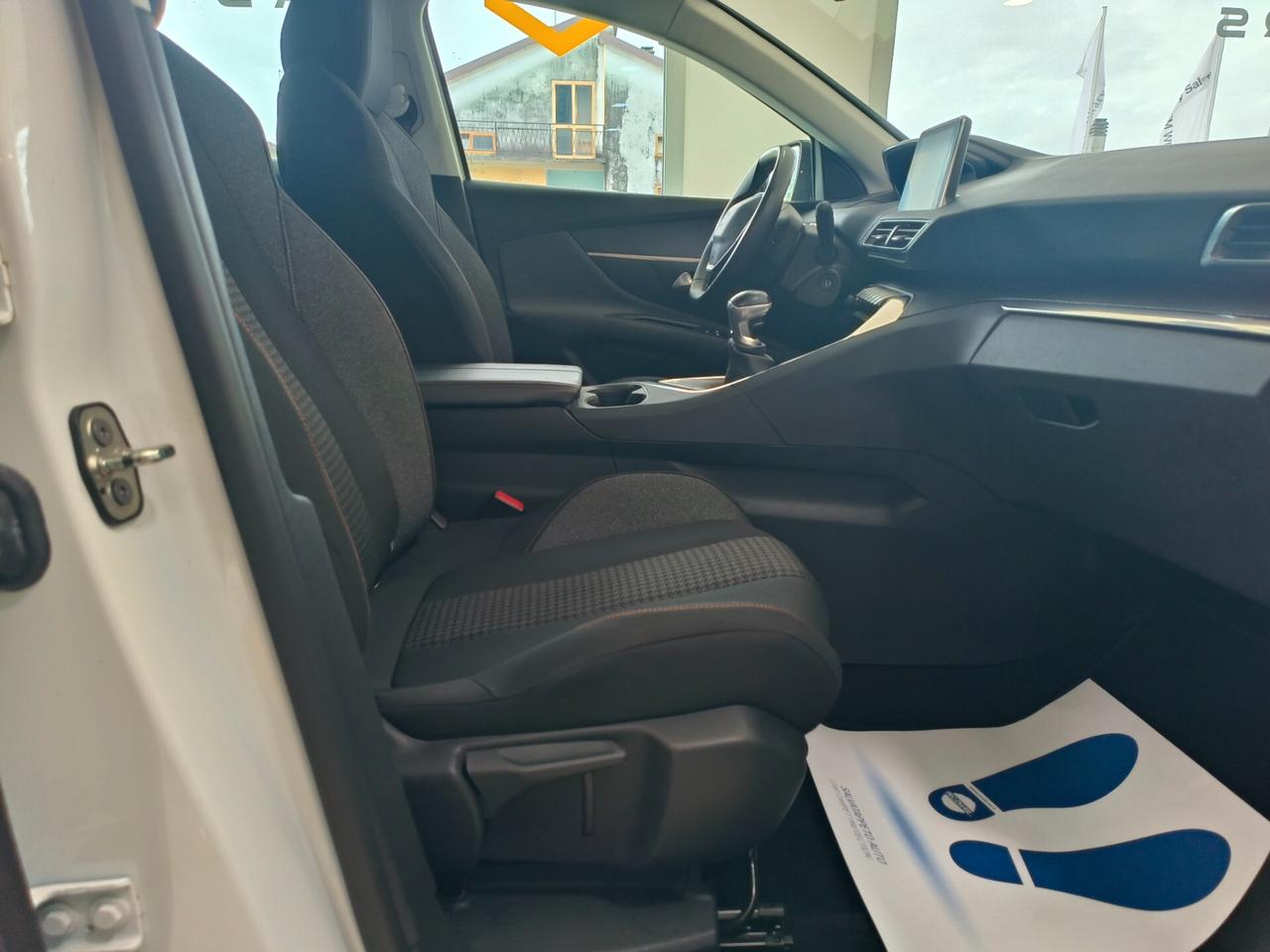 Peugeot 3008 BlueHDi 130 S&S Business *PROMO*