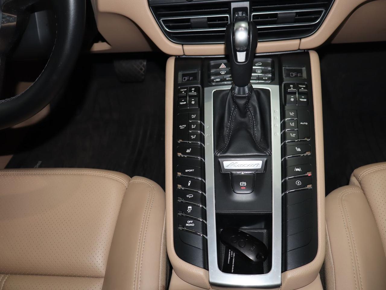 Porsche Macan 2.0 TETTO TAGLIANDI PORSCHE #12182