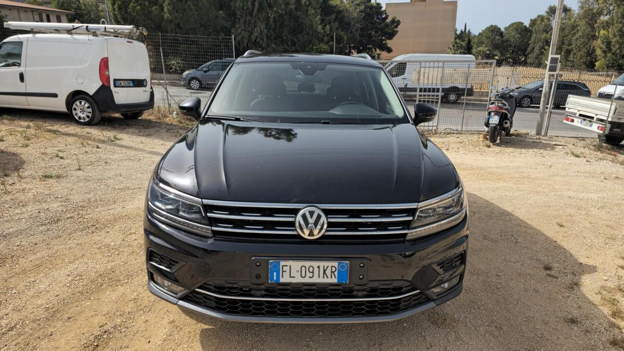 Volkswagen Tiguan 2.0 TDI SCR DSG 4MOTION Advanced BMT