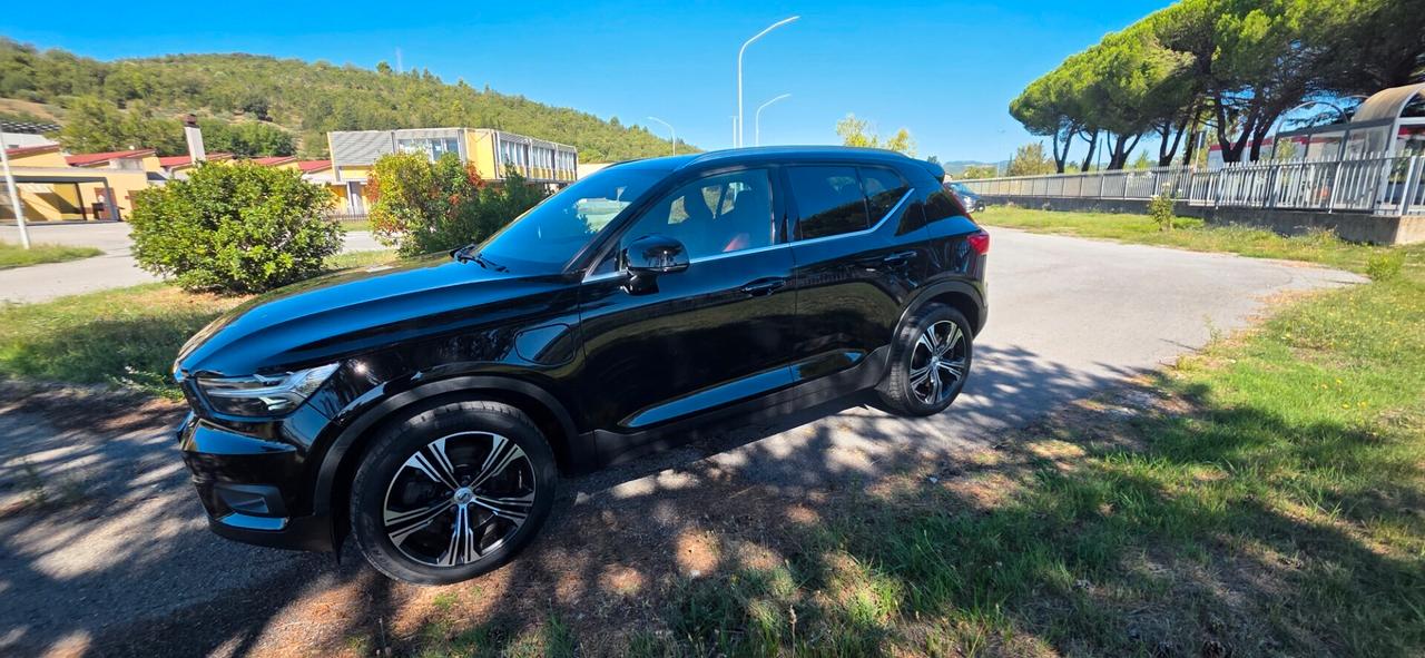 Volvo XC40 T5 261 CV Recharge Plug-in Hybrid Inscription