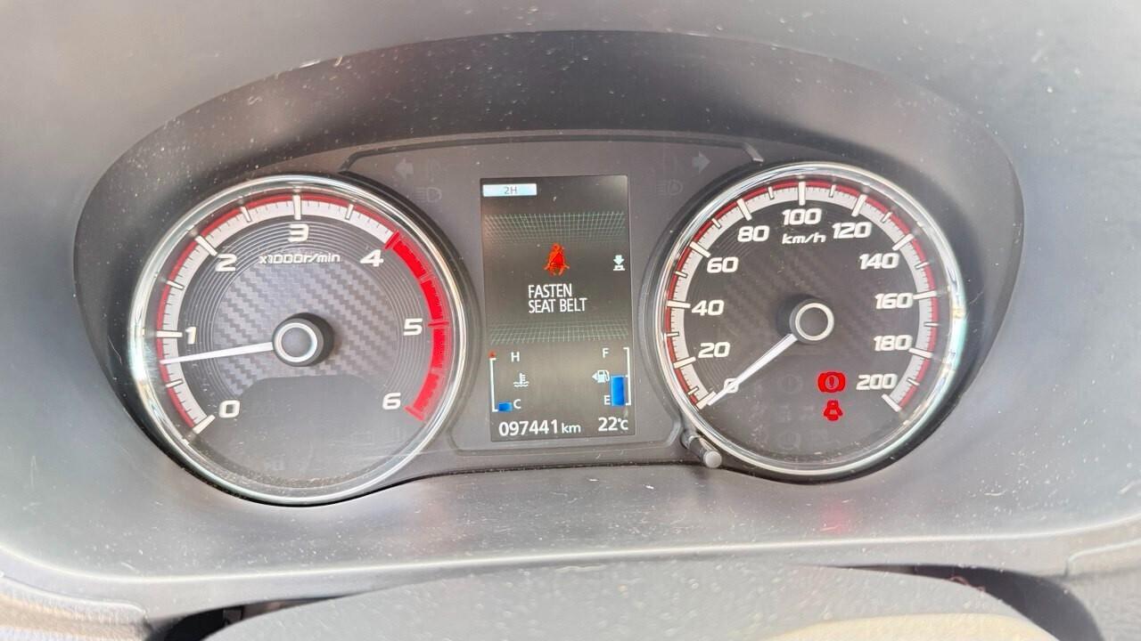 Mitsubishi L200 2.4 DI-D/154CV Club Cab Invite