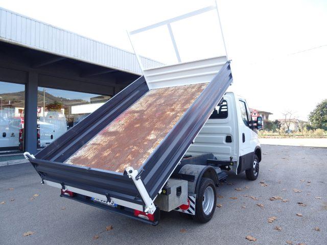 IVECO Daily 35 C15BTor 3.0MJ 150 HPT PC-RG Cassone Ribaltabile