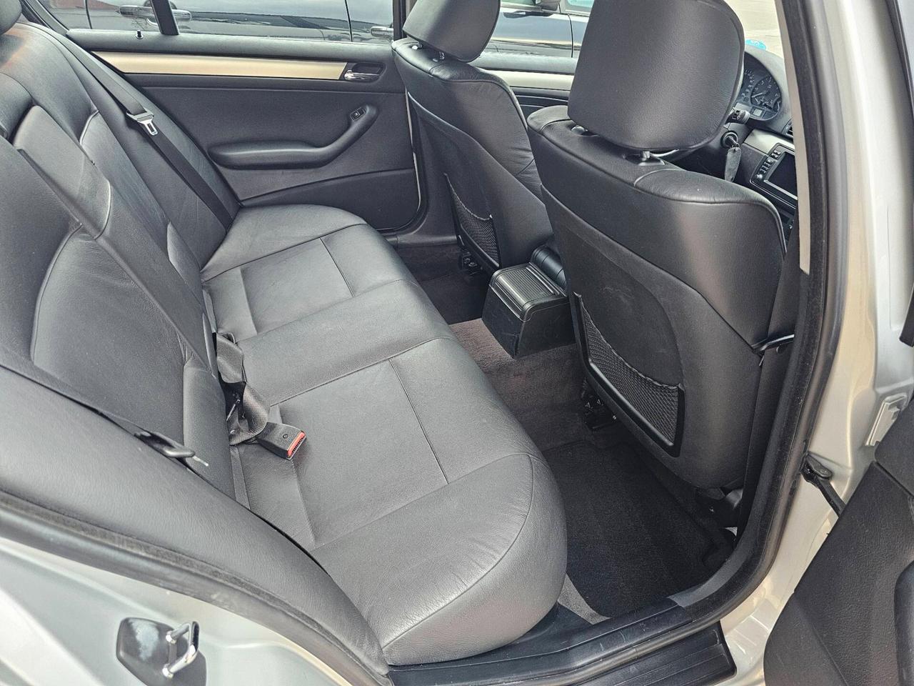 Bmw 318 318i (2.0) cat 4 porte Eletta