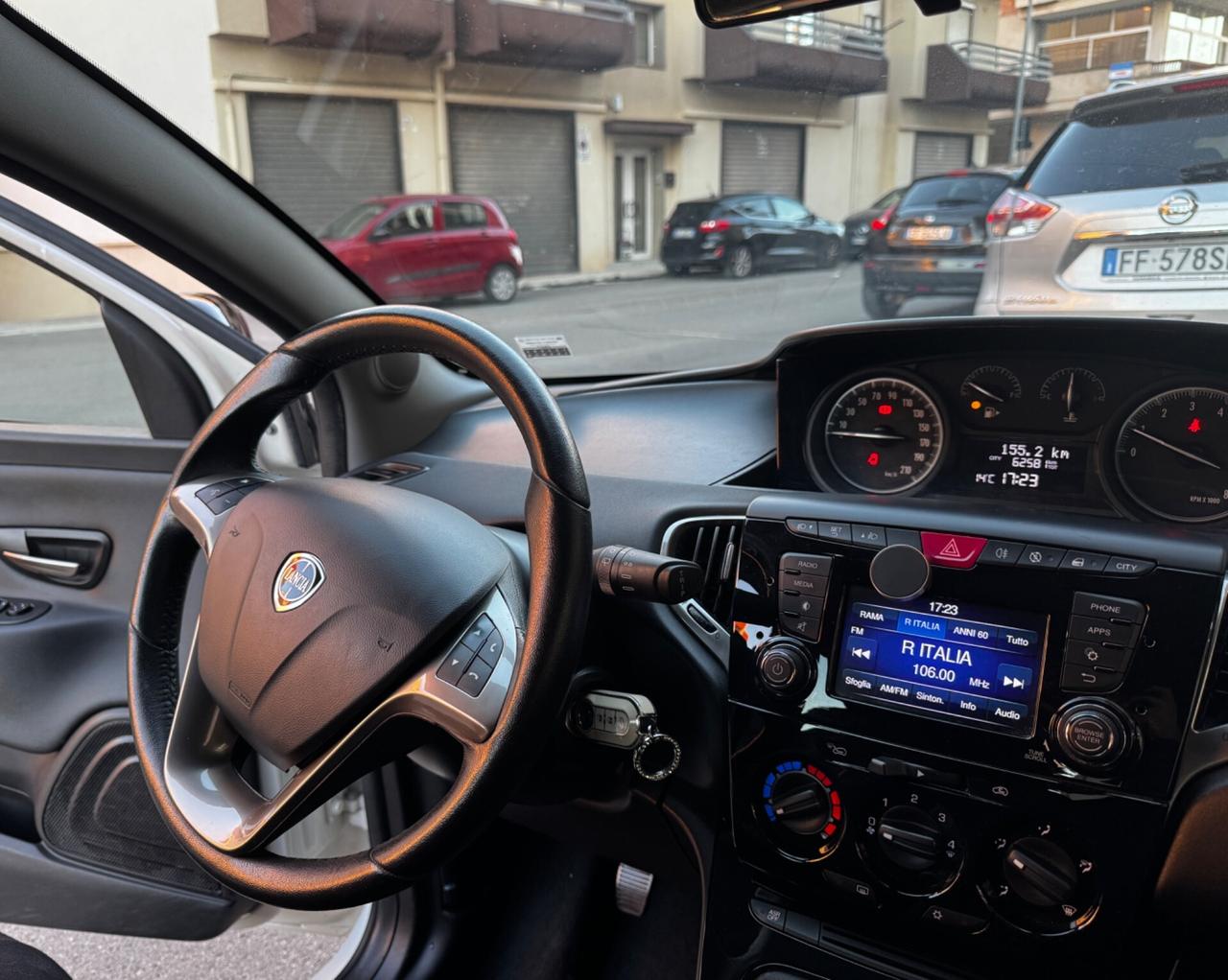 Lancia Ypsilon 1.2 69 CV Gold NEOPATENTATI