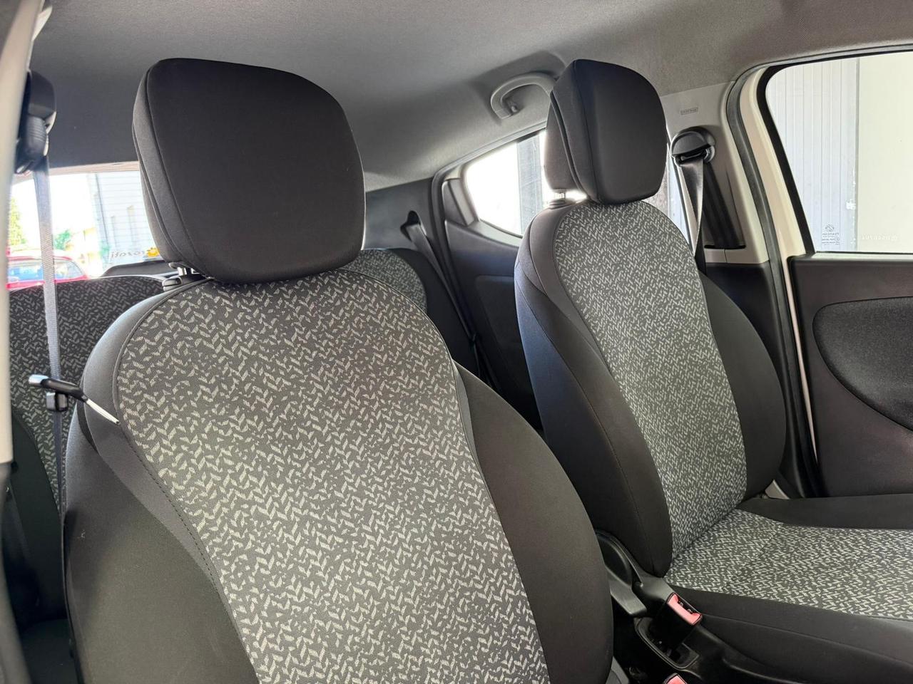 Lancia Ypsilon 1.2 69 CV 5 porte -UNIPRO-GARANTITA-2019