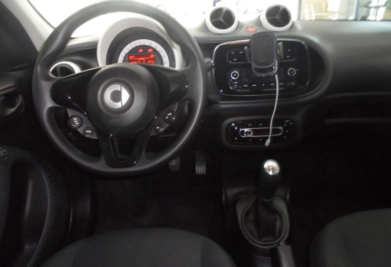 Smart ForFour 70 1.0 Passion C Manuale