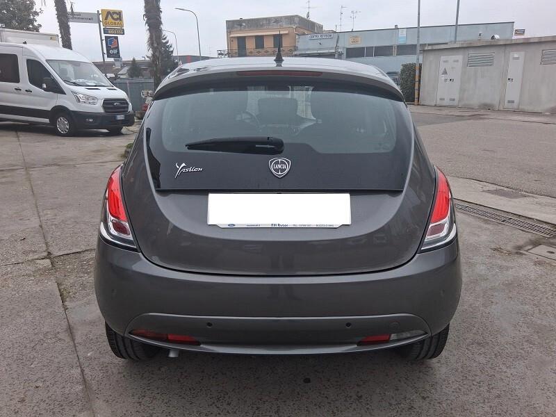 Lancia Ypsilon 1.2 69 CV 5 porte GPL Ecochic Elefantino Blu