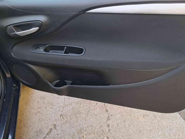 FIAT Punto 1.2 8V 3 porte Lounge NEOPATENTATI