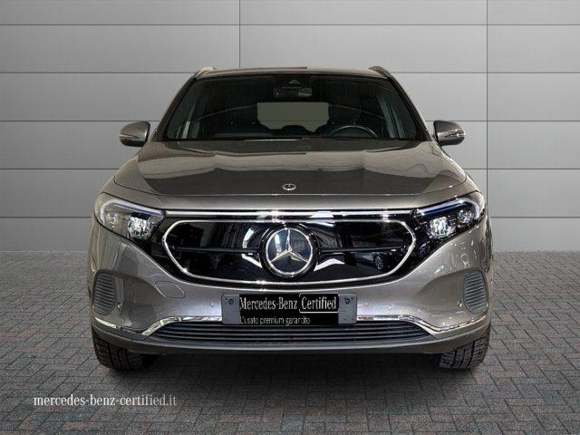 MERCEDES-BENZ EQA 300 4Matic Sport