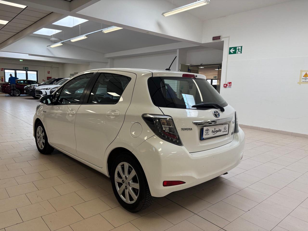 Toyota Yaris 5p 1.5h Lounge