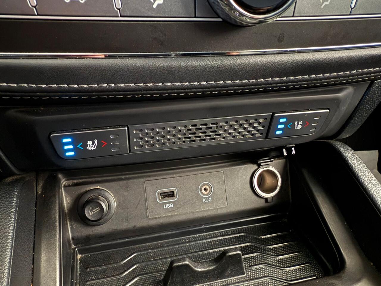 Ssangyong MUSSO 2.2 Diesel 181cv Pick-Up DC HARD-TOP