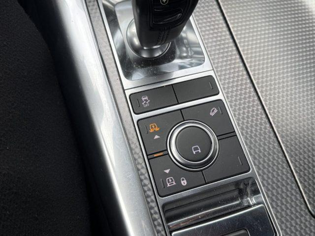 LAND ROVER Range Rover Sport 3.0D l6 249 CV HSE Dynamic Stealth