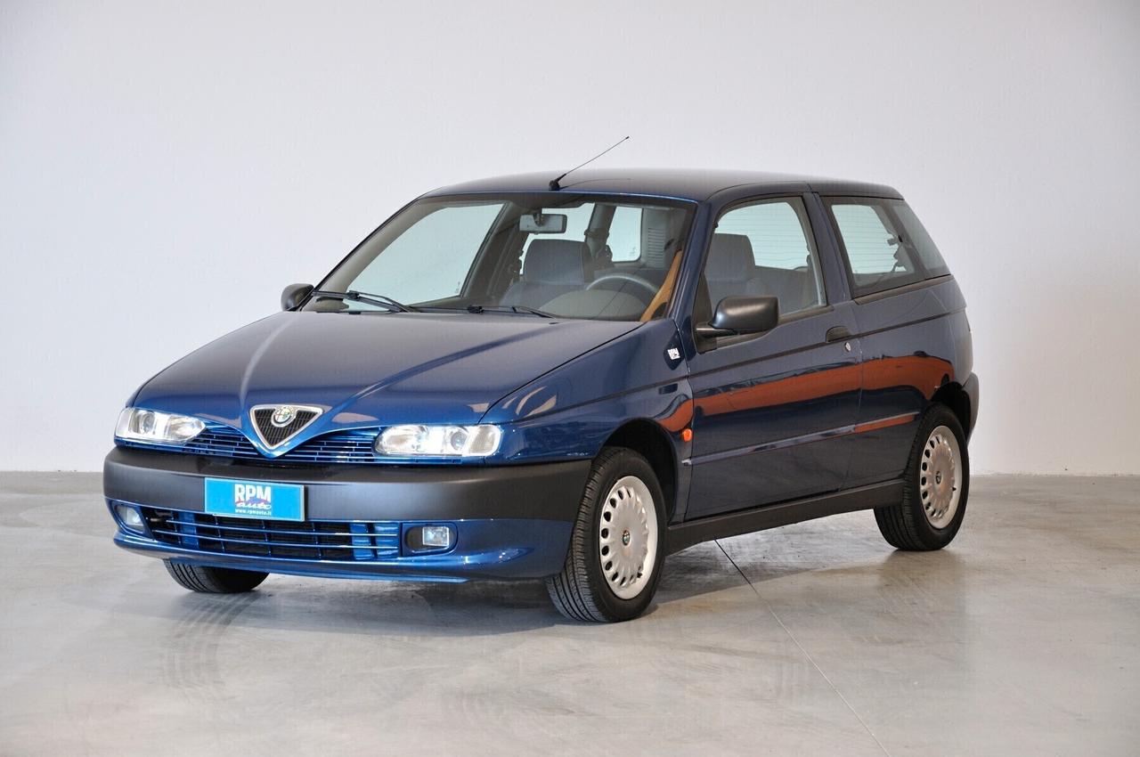 Alfa Romeo 145 1.4i 16V Twin Spark cat Clima