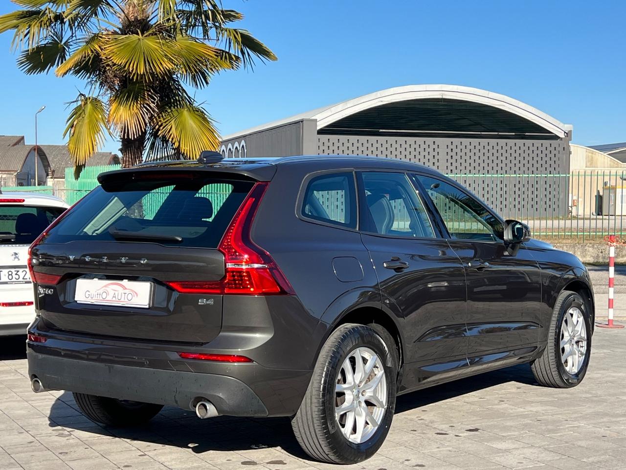 Volvo XC60 B4 (d) AWD Geartronic Momentum Pro