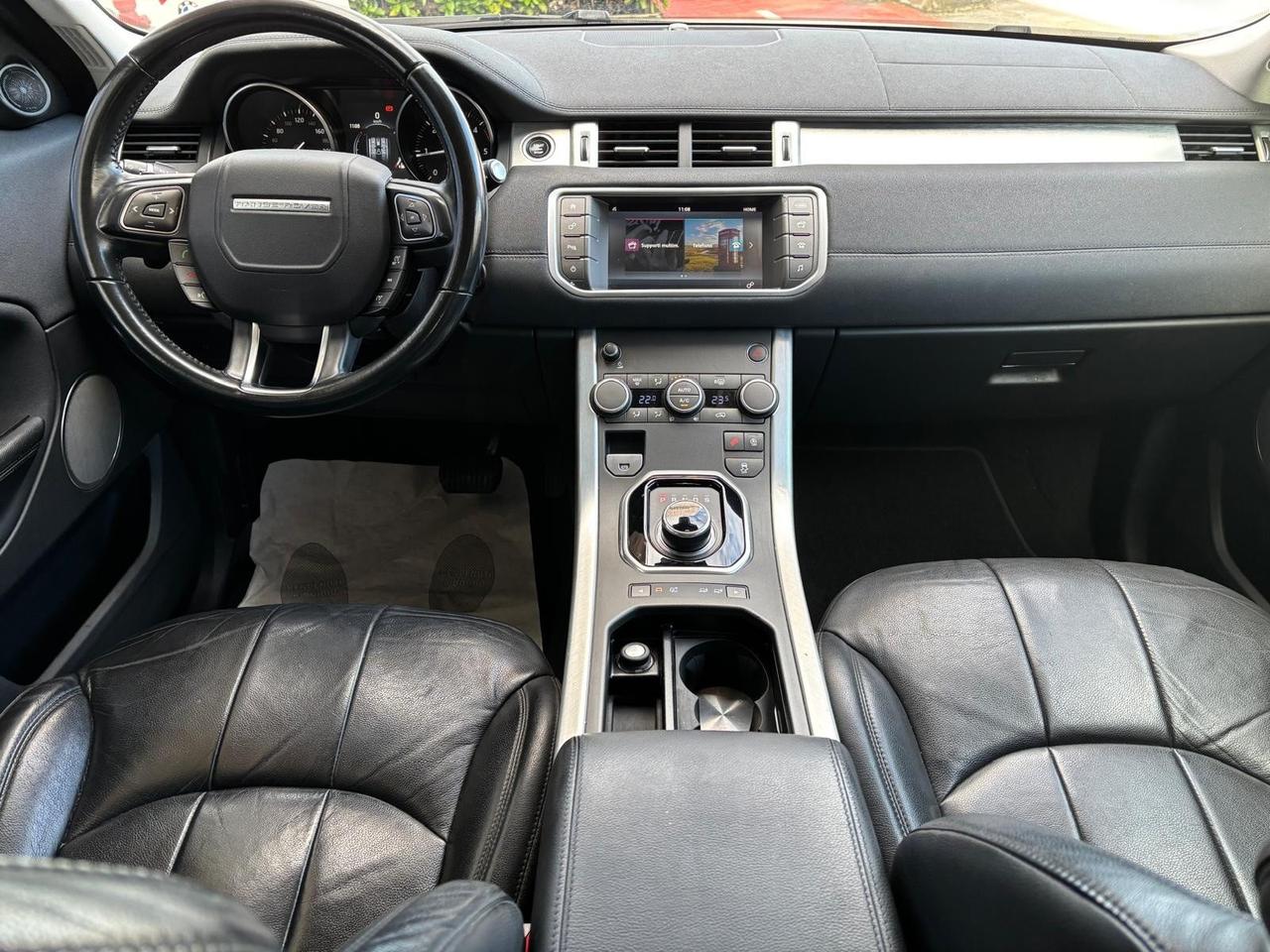 Land Rover Range Evoque 2.0 TD4 180 CV 5p. Pure