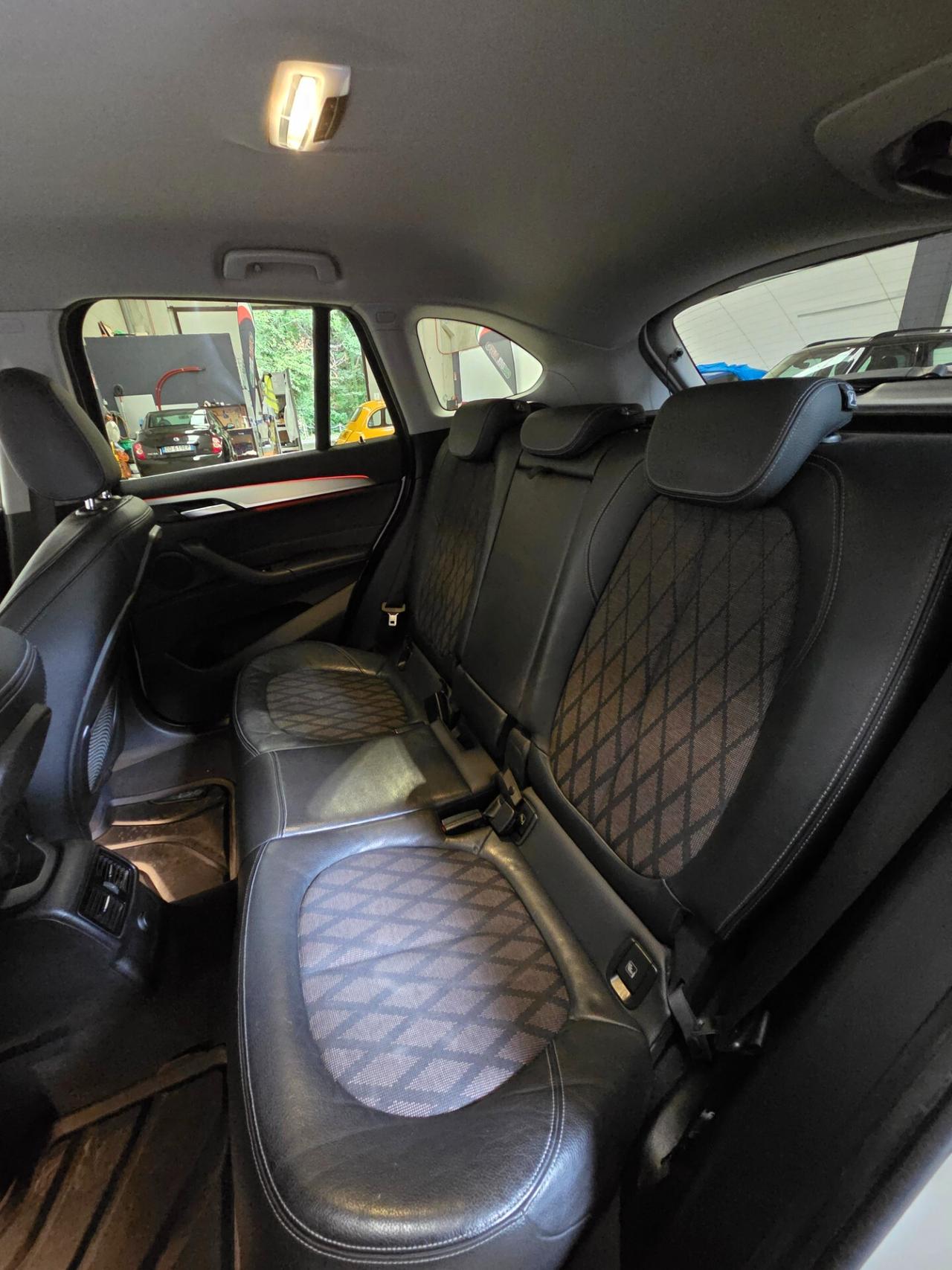 Bmw X1 xDrive20d Business