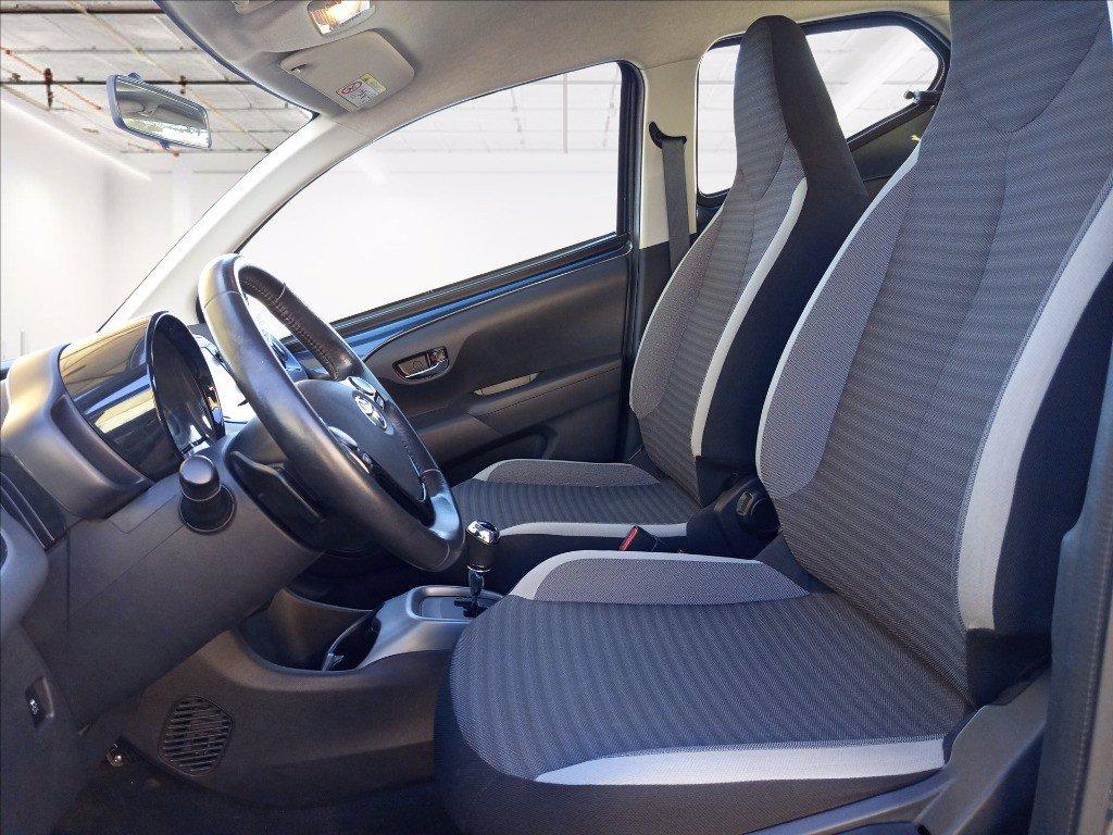 TOYOTA Aygo 5p 1.0 x-business m-mt 72cv del 2019