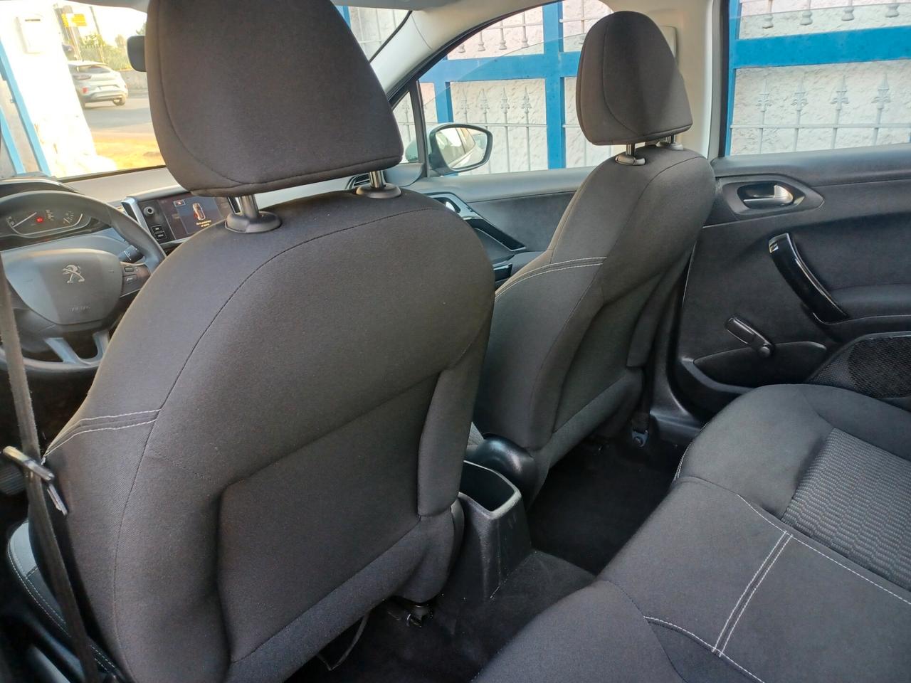 Peugeot 208 1.2 5 PORTE GPL ANNO 2016