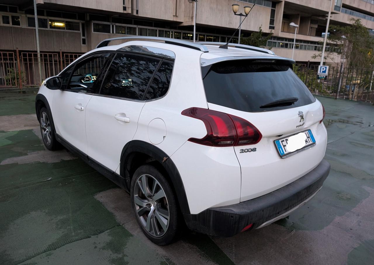 Peugeot 2008 BlueHDi 120 S&S Black Matt