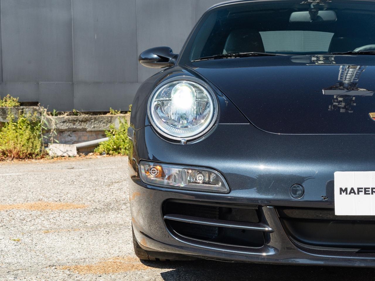 Porsche 911 Carrera 4S Cabriolet