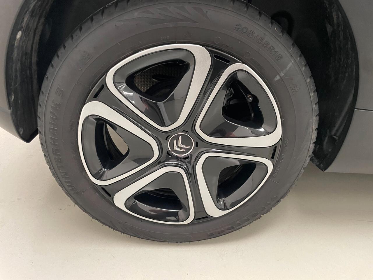 Citroen C3 1.2 82CV Shine#CINGHIA FATTA