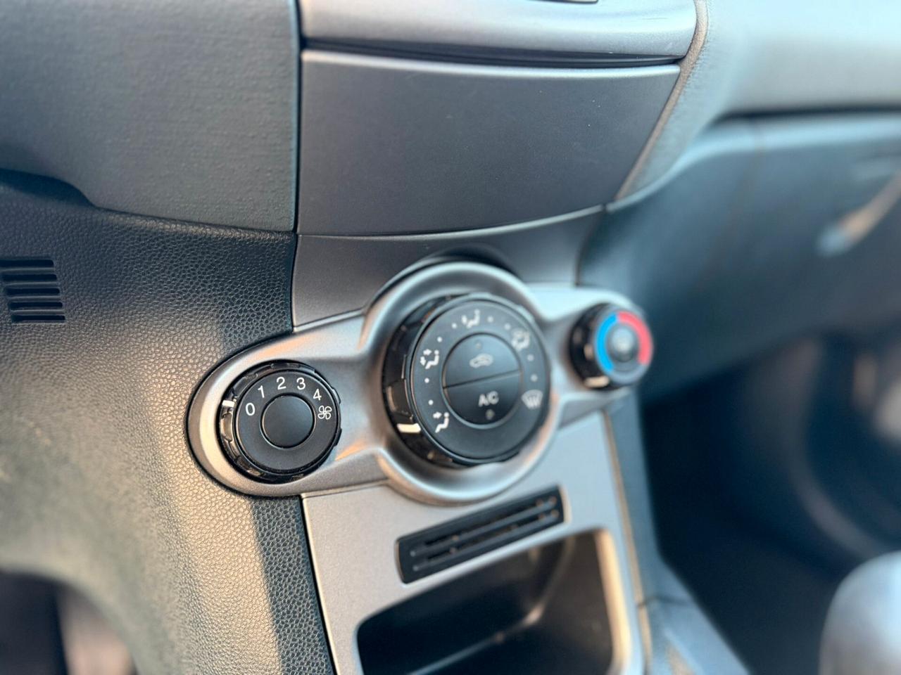 Ford Fiesta Fiesta+ 1.2 60CV 3 porte