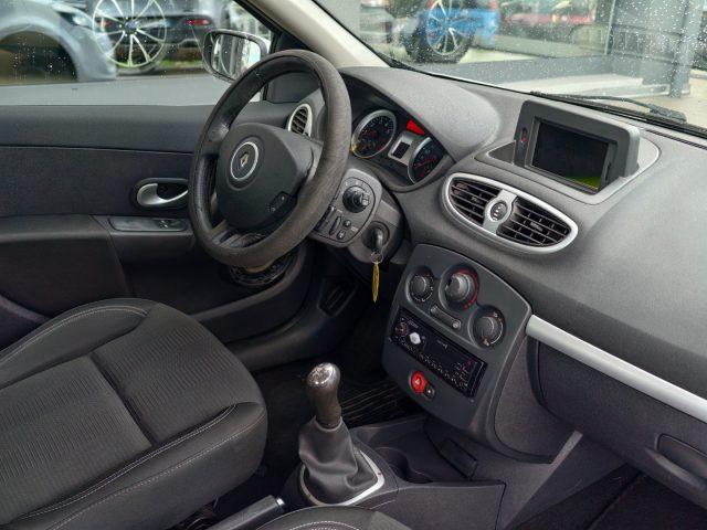 RENAULT Clio 1.2 16V 5 porte Luxe