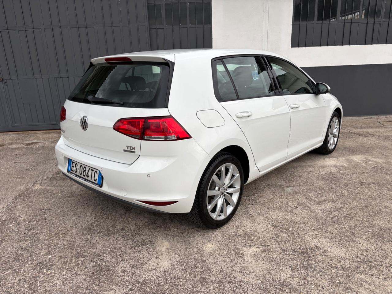 Volkswagen Golf 1.6 TDI. Neopatentati. Garanzia 12m
